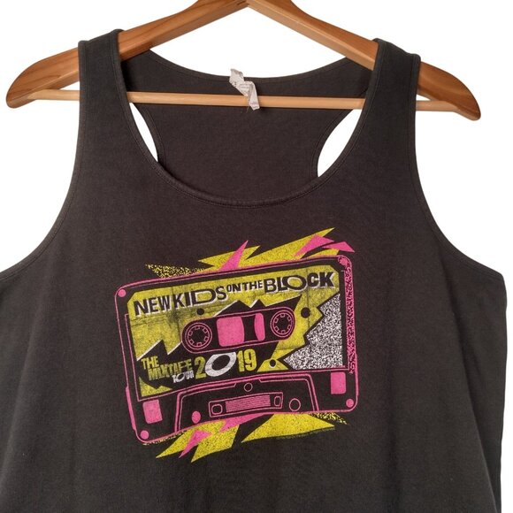 New Kids On The Block Tank Top XL Mix Tape Tour 2019 Boy Band Pop Music Cassette - Picture 3 of 9